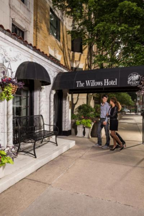  The Willows Hotel  Чикаго